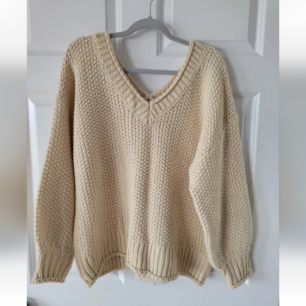 New! Womens Chunky Oversized Sweater- Cream-Med